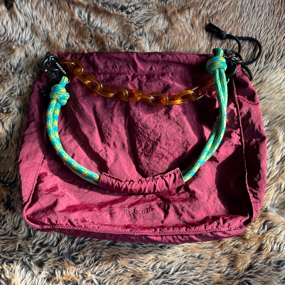 Rotunda hobo bag Bordeaux color